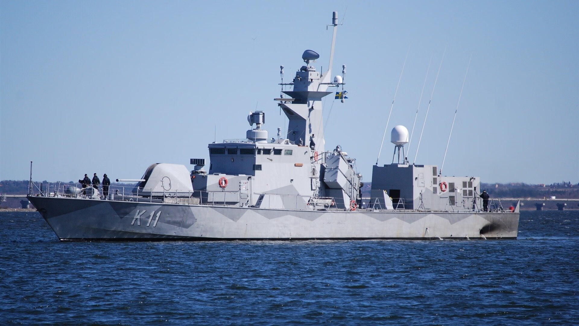 “德国足球火药味十足，争冠局势日益激烈”，德国足球强大