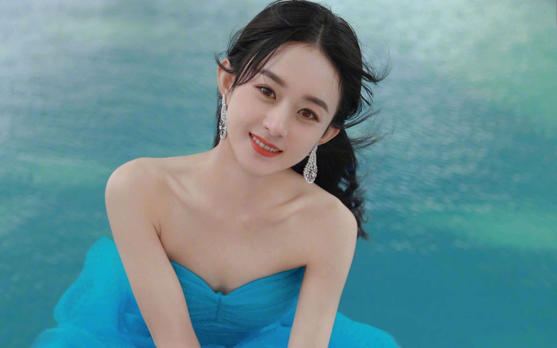 西甲:皇家马德里3-1击败马德里竞技,莫拉塔头球破门,西甲 皇家马德里