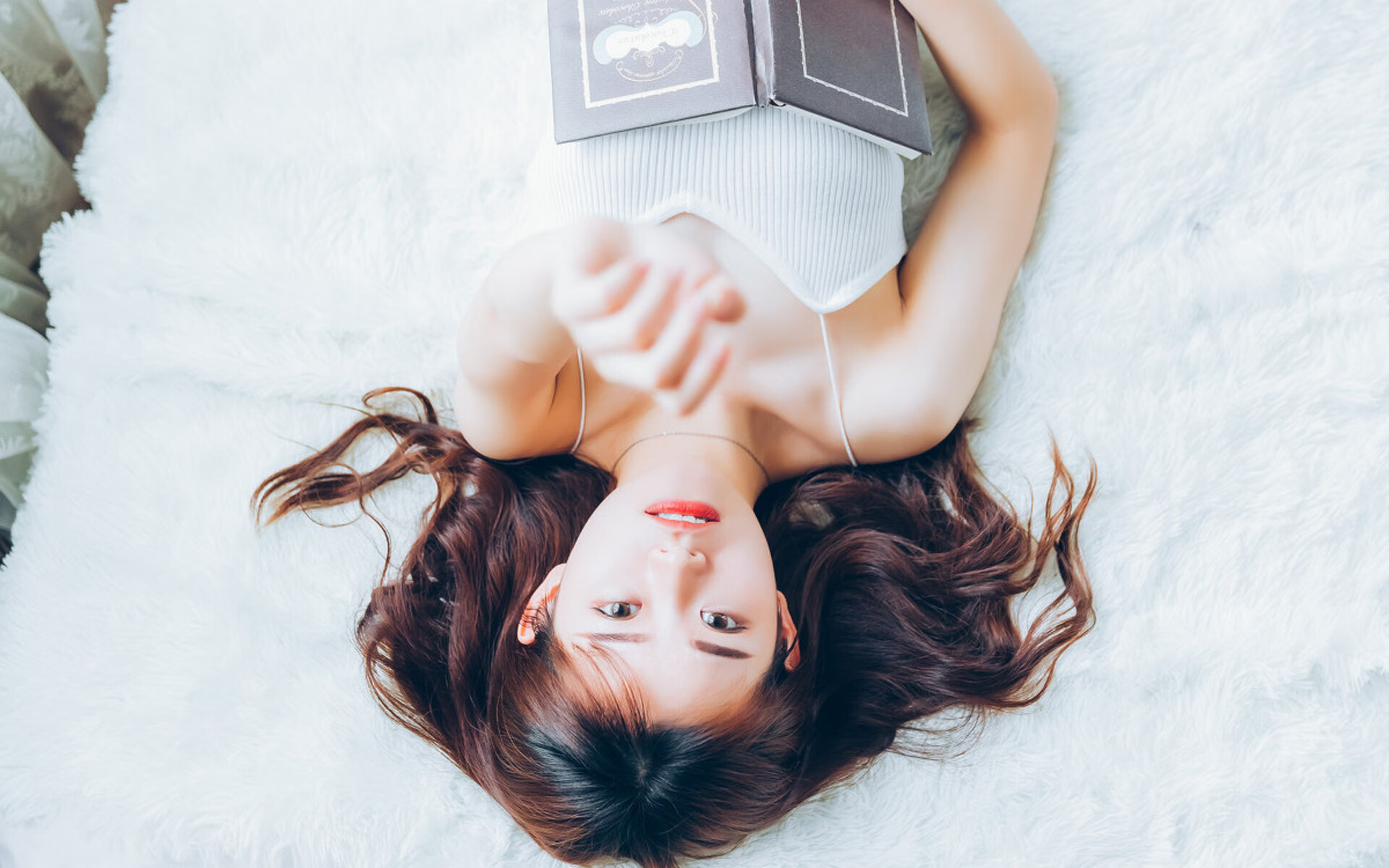 切尔西女足签约多名青年才俊，切尔西女足欧冠