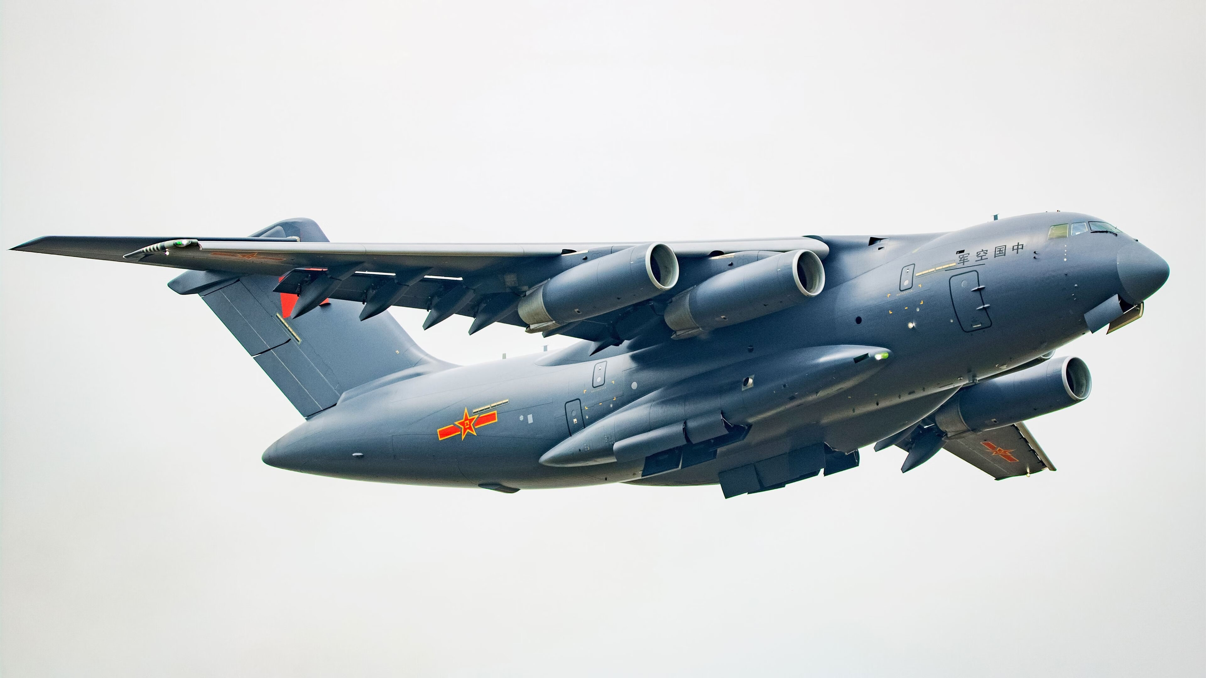 -国足热身赛战平阿联酋，蒿俊闵传射建功，蒿俊闵世预赛