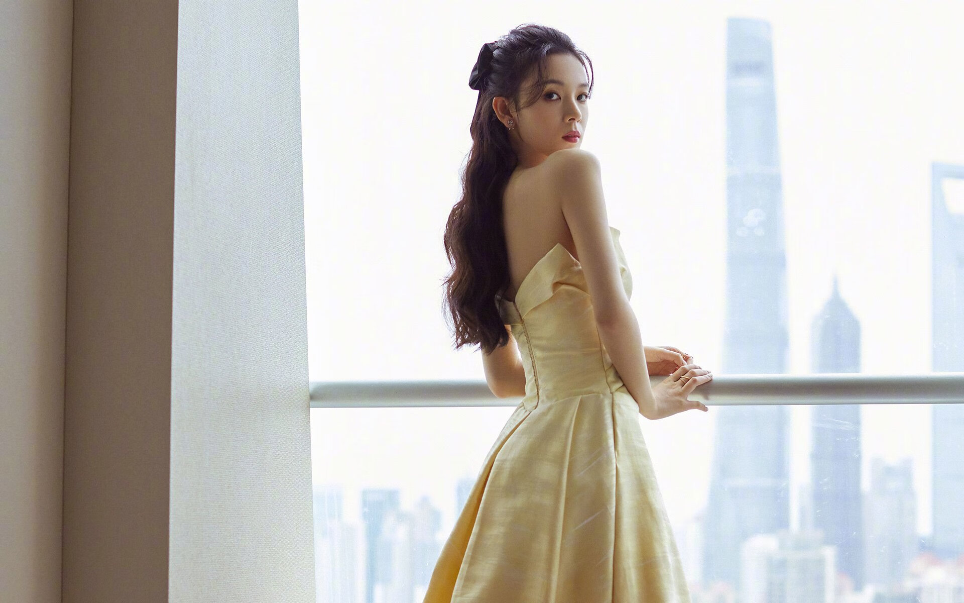 划频波动对成绩影响的实证分析，频率与划距的关系