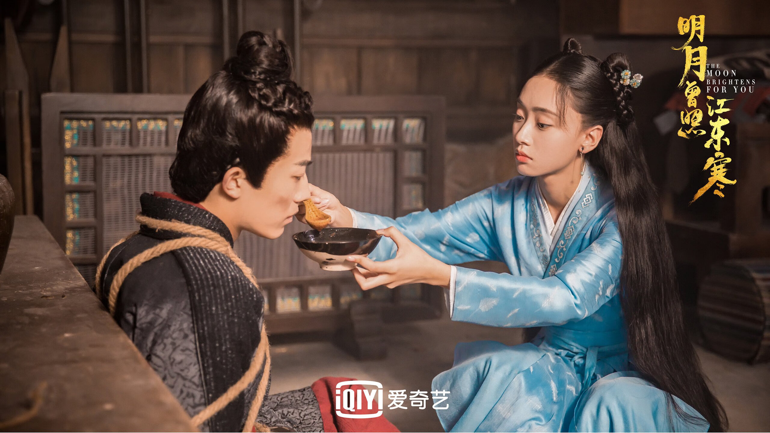 明星球员伤愈复出状态回升明显，足球明星受伤