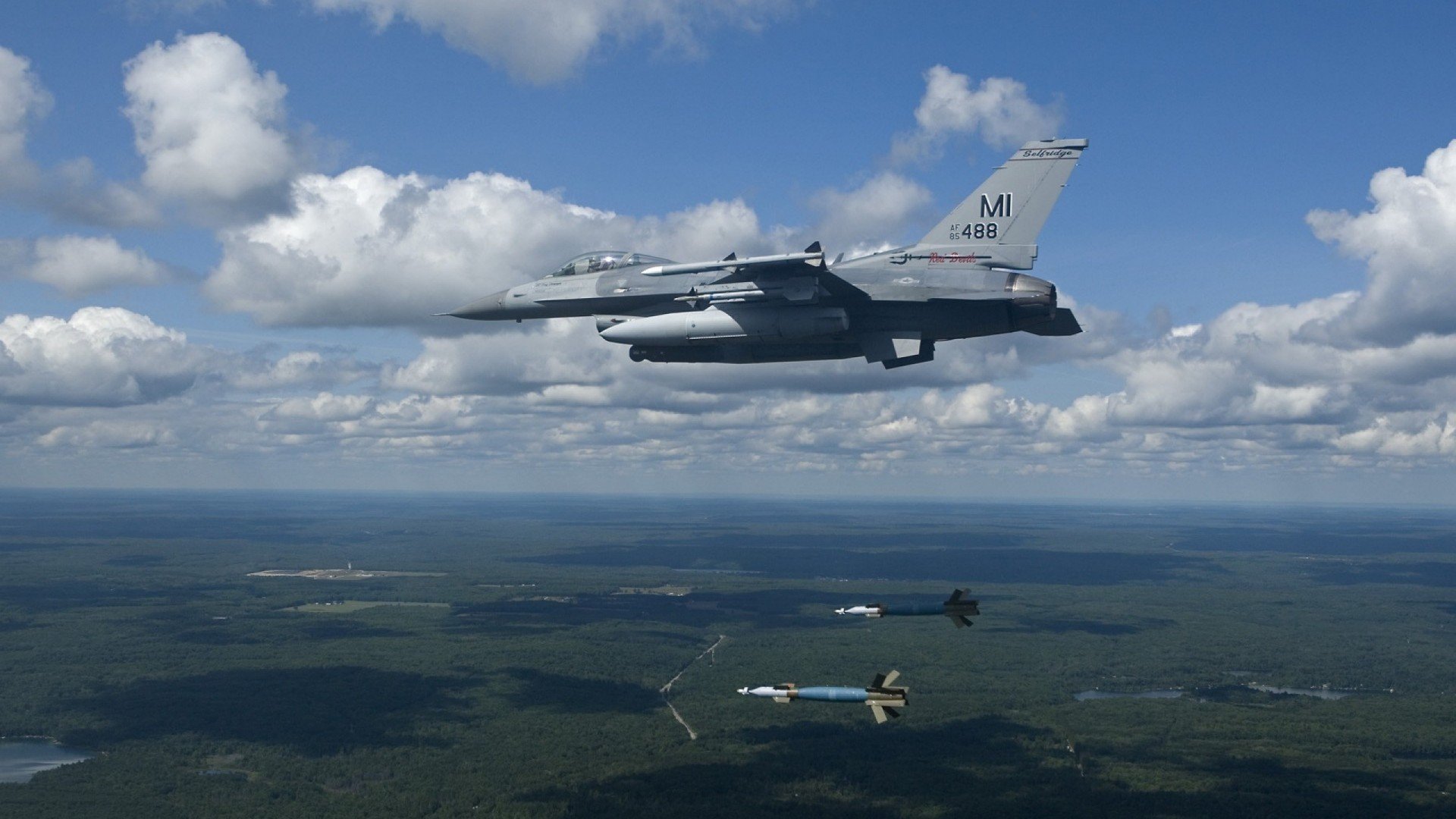 足球培训行业规范化运营促进整体市场健康发展,足球培训wbg